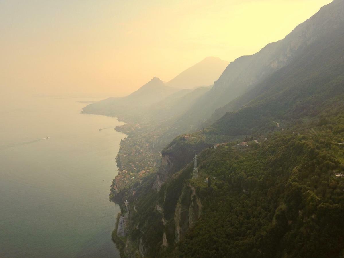 Borgo Al Tempo Perduto Villa Гарняно Екстериор снимка