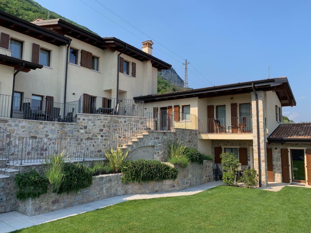 Borgo Al Tempo Perduto Villa Гарняно Екстериор снимка